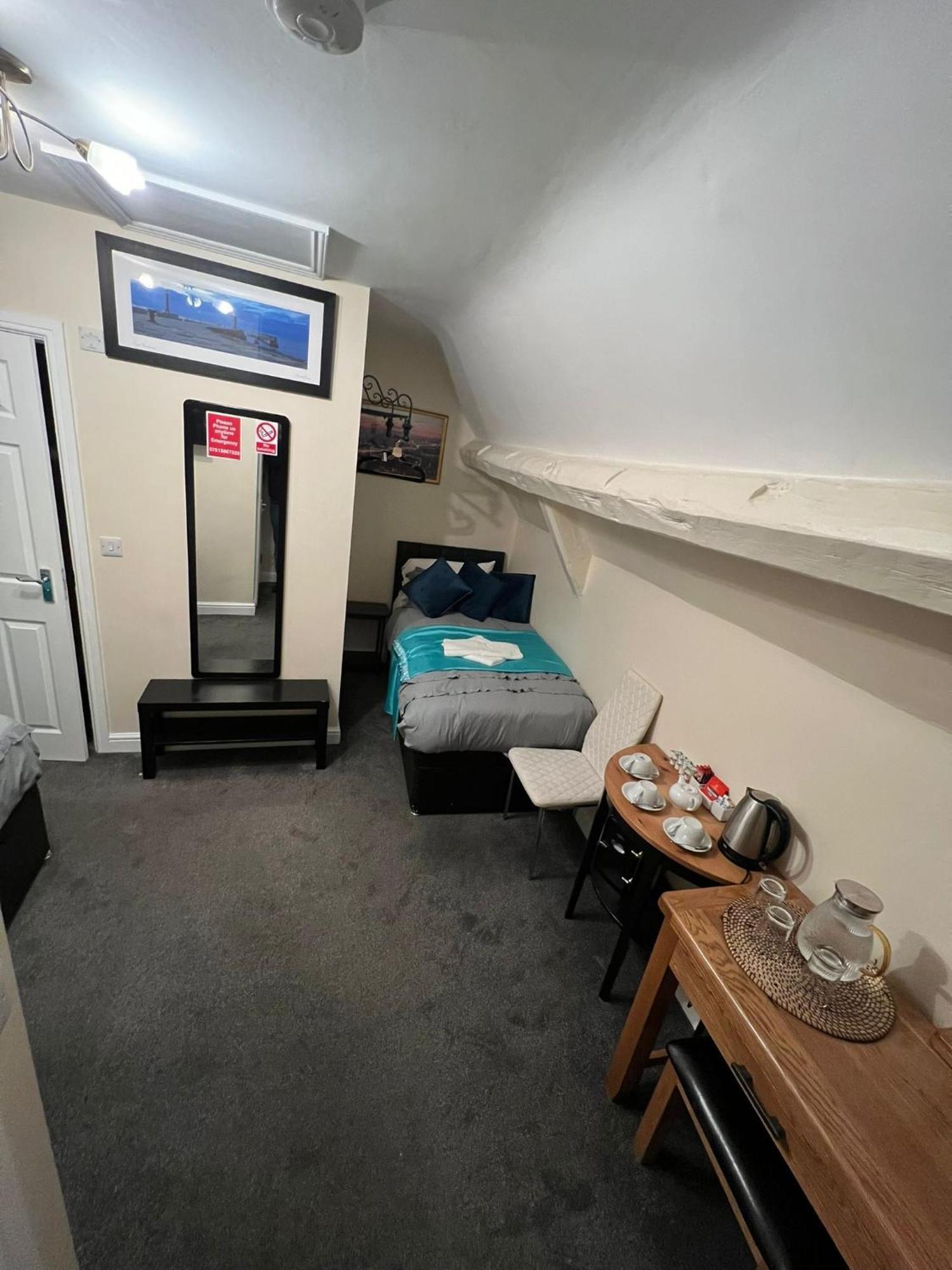 Abbey Holiday Accommodation 휫비 외부 사진