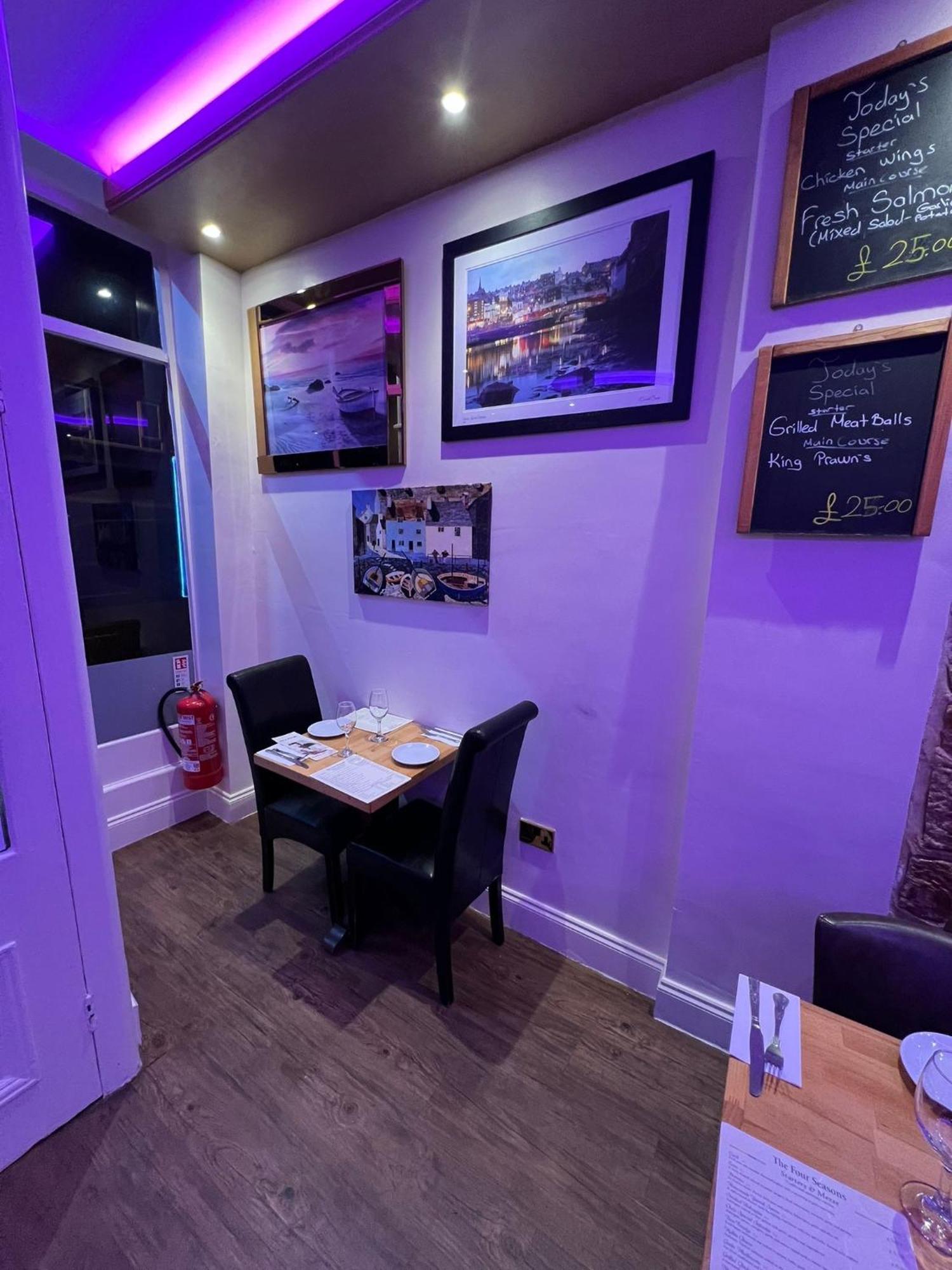 Abbey Holiday Accommodation 휫비 외부 사진