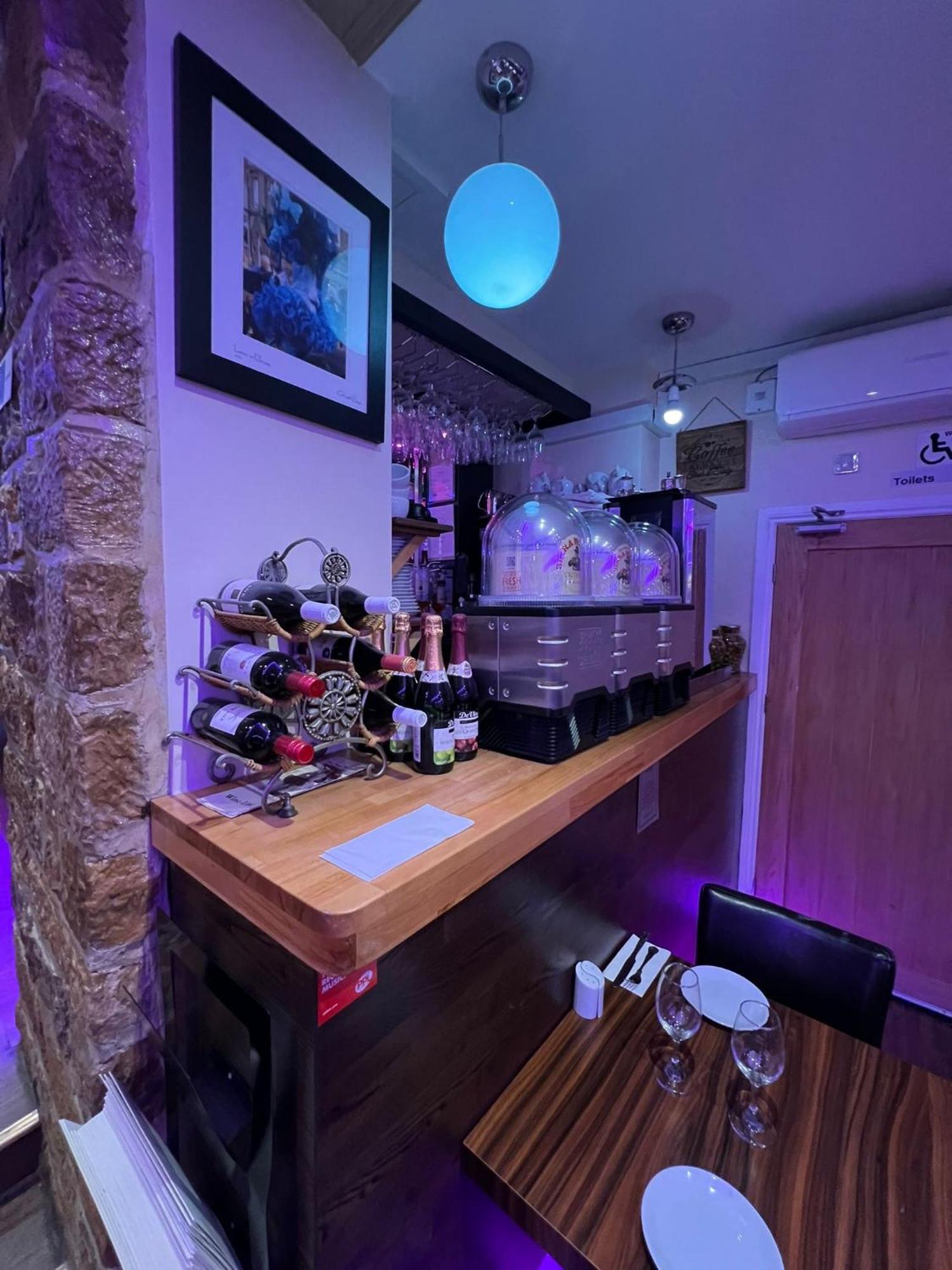 Abbey Holiday Accommodation 휫비 외부 사진
