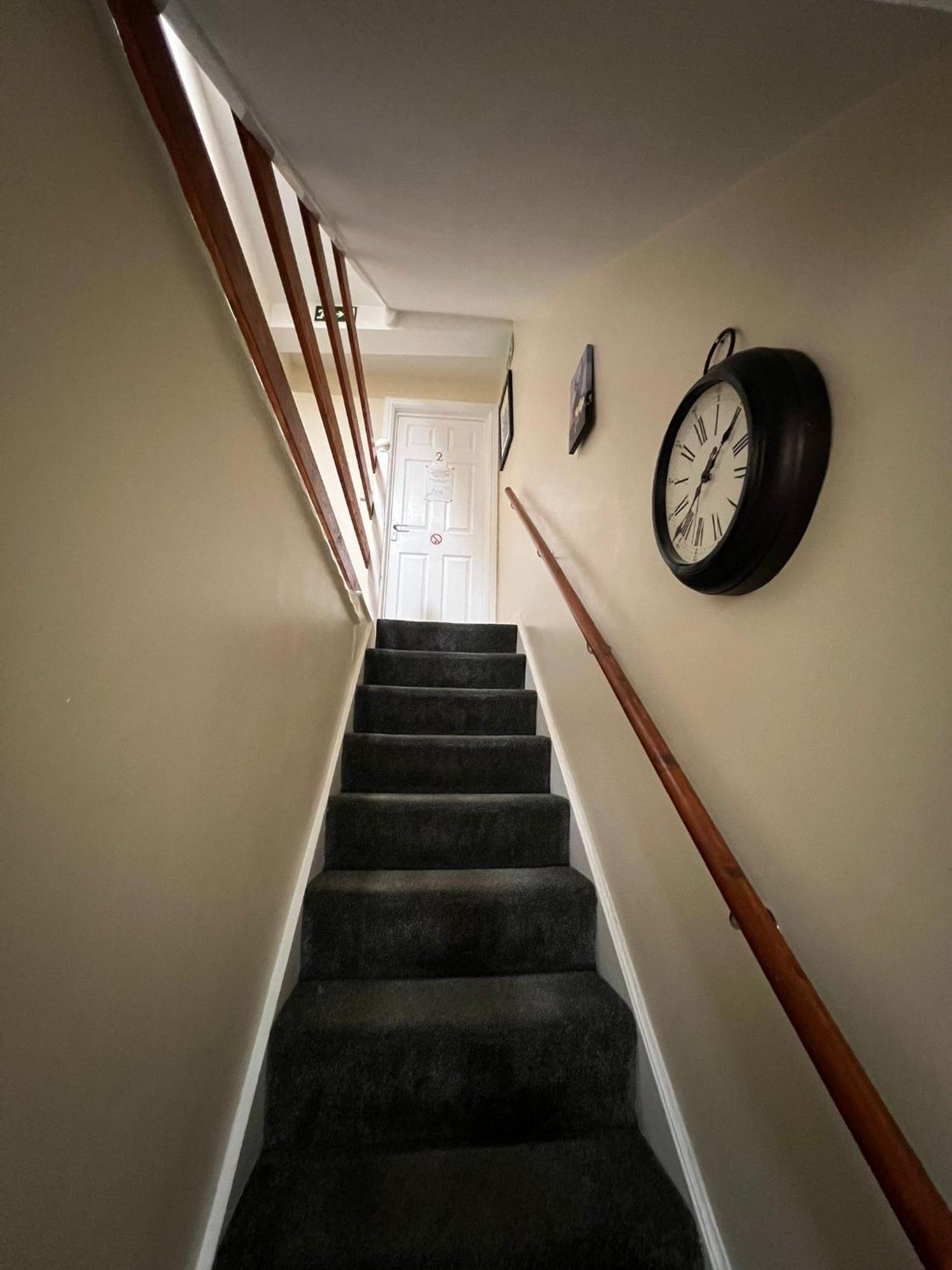 Abbey Holiday Accommodation 휫비 외부 사진