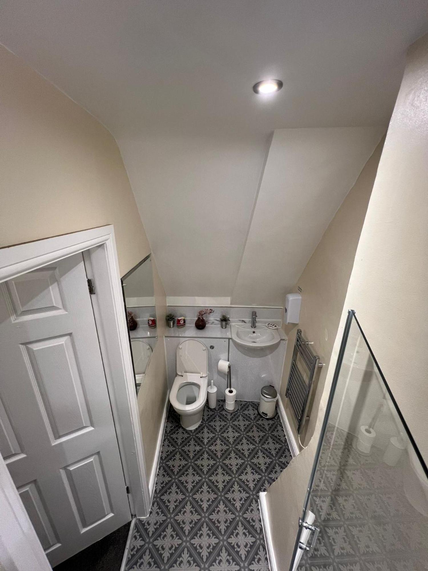 Abbey Holiday Accommodation 휫비 외부 사진