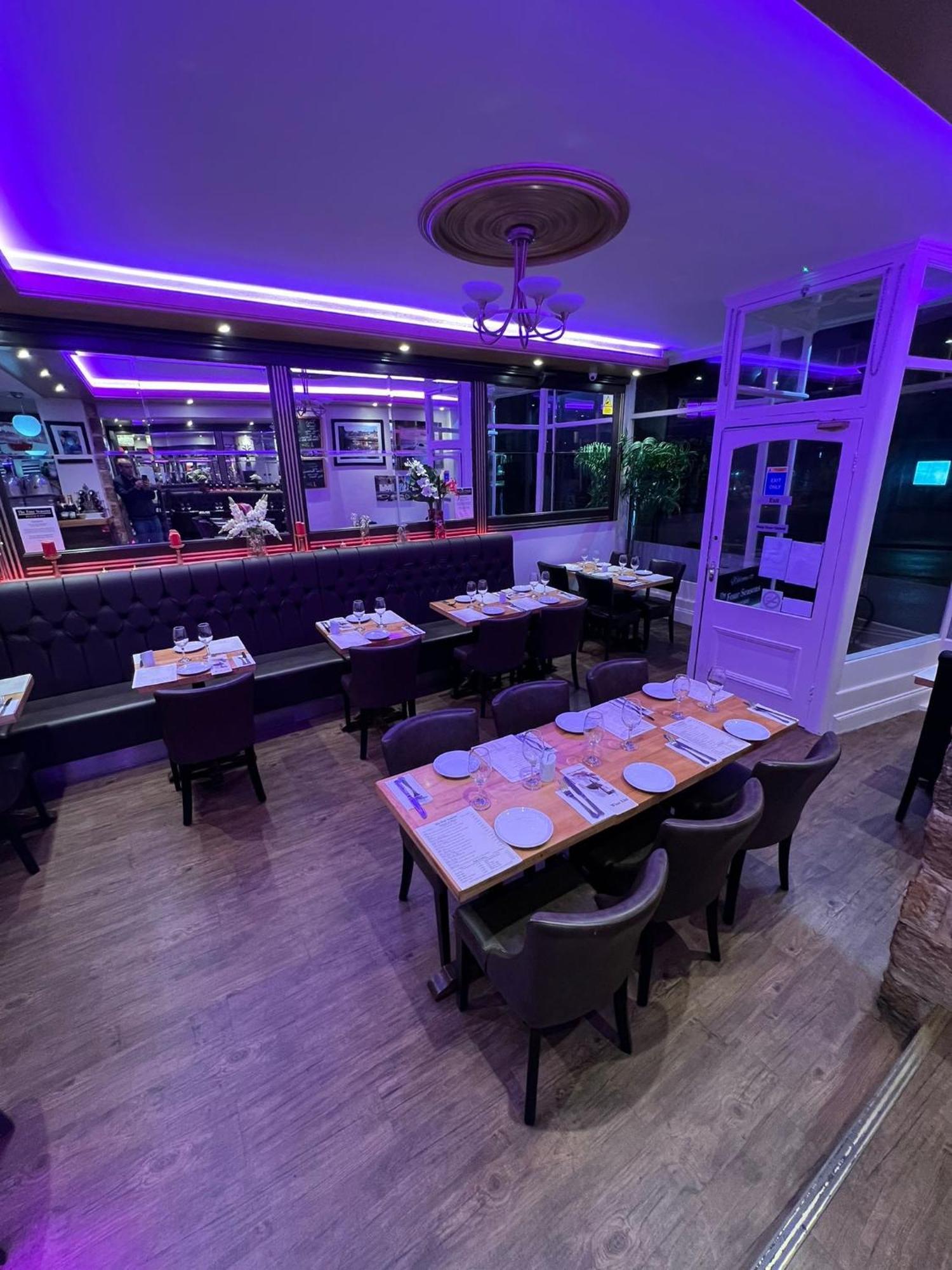Abbey Holiday Accommodation 휫비 외부 사진