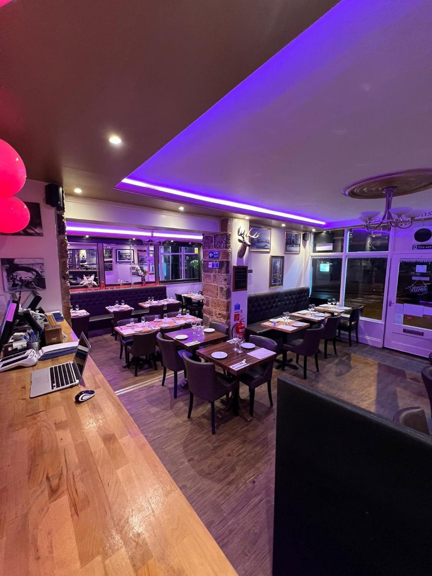 Abbey Holiday Accommodation 휫비 외부 사진