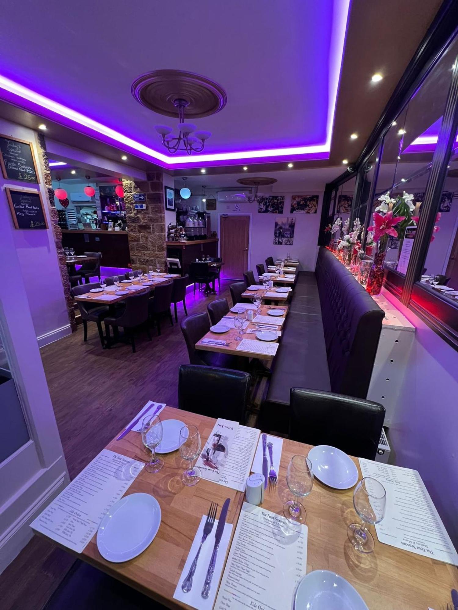 Abbey Holiday Accommodation 휫비 외부 사진