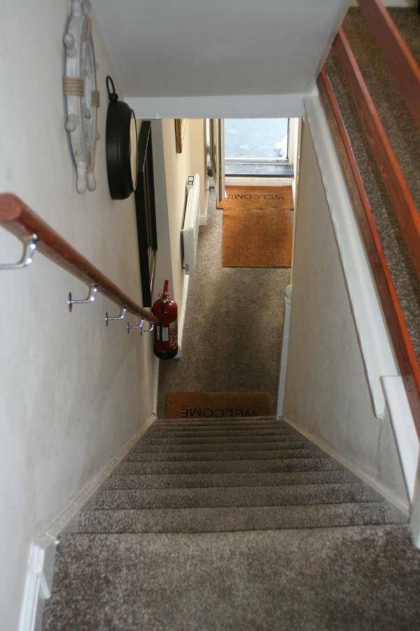 Abbey Holiday Accommodation 휫비 외부 사진